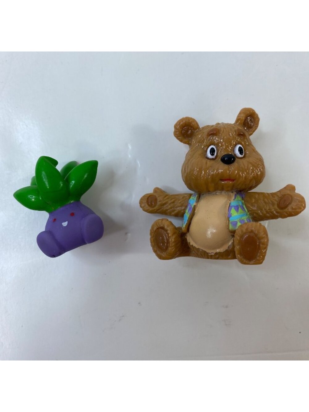 Oddish Pokemon Care Bears Mini Figures 1995
